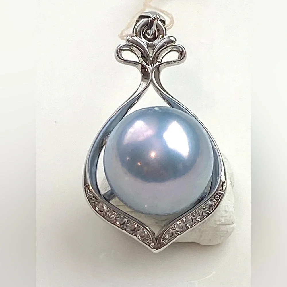 P171-Handmade 12mm Baby Blue Edison Pearl Pendant - Picture 4 of 5